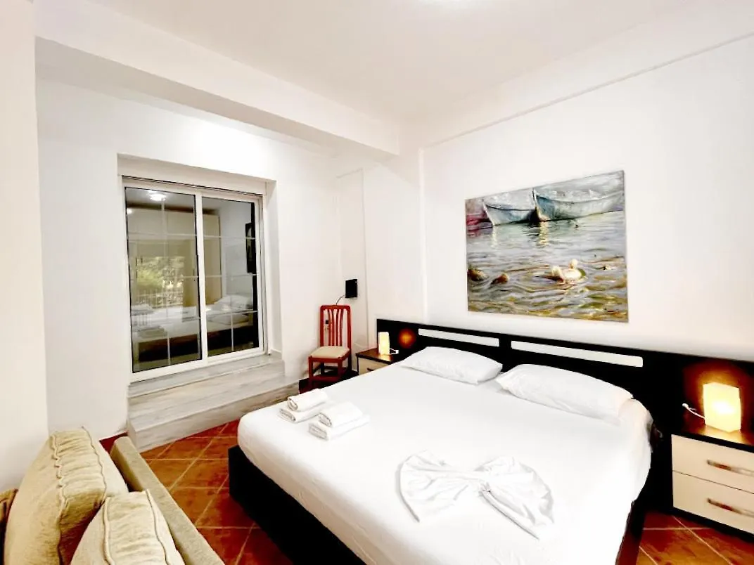 Brunari Apartment Vlorë 0*,